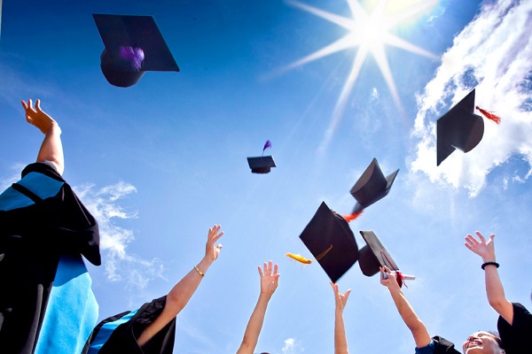 Những đối tượng có cơ hội nhận học bổng du học nhất